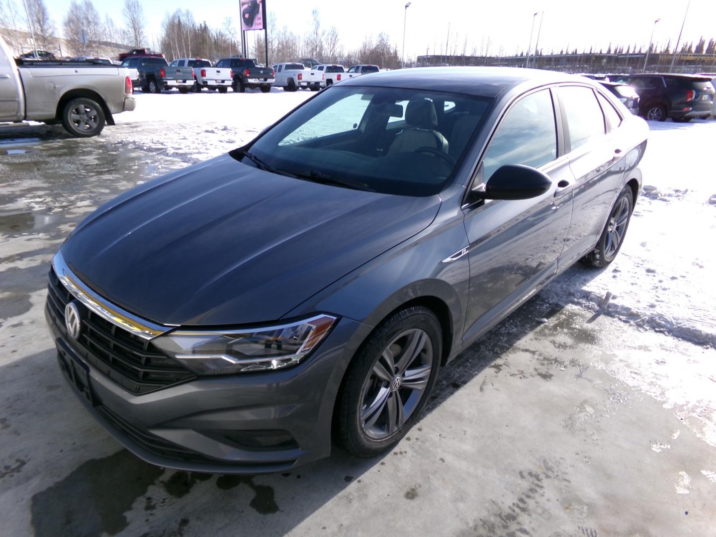 2021 Volkswagen Jetta 1.4T S 8A (3VWC57BU4MM) with an 1.4L L4 DOHC 20V engine, 8A transmission, located at 2630 Philips Field Rd., Fairbanks, AK, 99709, (907) 458-0593, 64.848068, -147.780609 - Photo#0